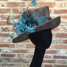brown small brim with teal trim