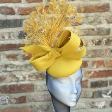 mustard beret with bow